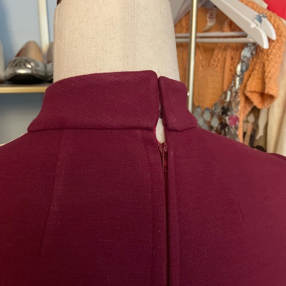 Vintage Peacock Crochet Maci - Size Medium - Picture 8 of 8